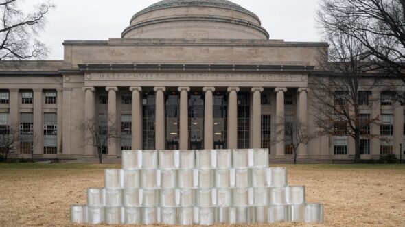 Engineers 3D print sturdy glass bricks for building structures