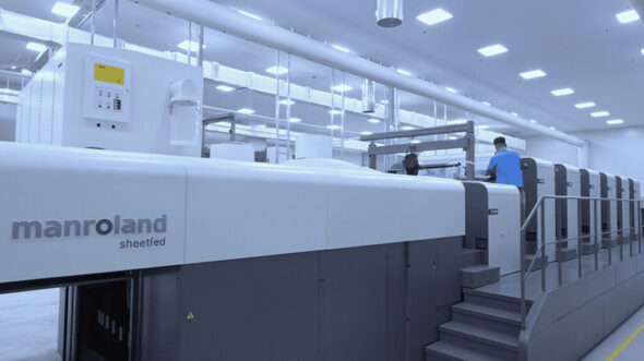 The brand-new ROLAND 900 EVOLUTION has been installed at Shining star, marking the beginning of its deep exploration into the Southeast Asian printing market